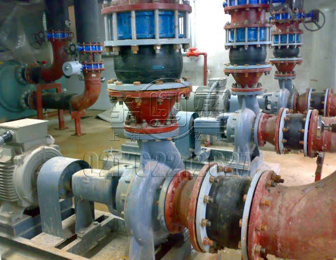 異徑橡膠接頭用于管道系統(tǒng)的減震和位移補償