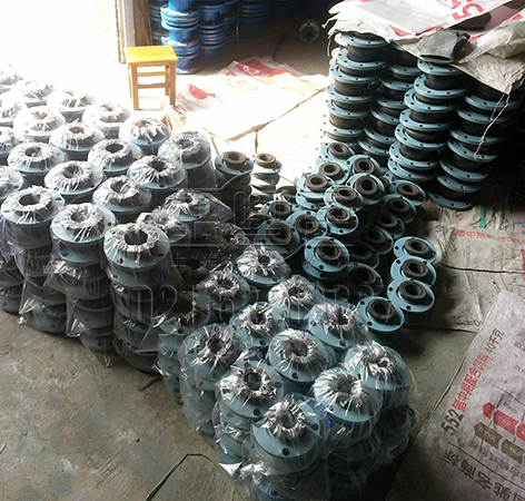 耐油橡膠接頭使用現(xiàn)場(chǎng)